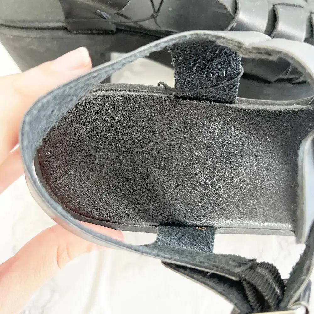 Forever 21 black chunky